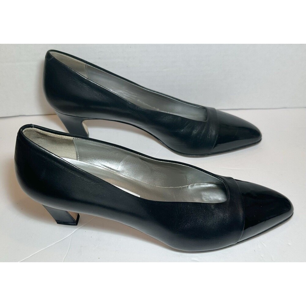 Amalfi Rangoni Black Leather Cap Toe Pumps Italy Kitten Heel Size 8B